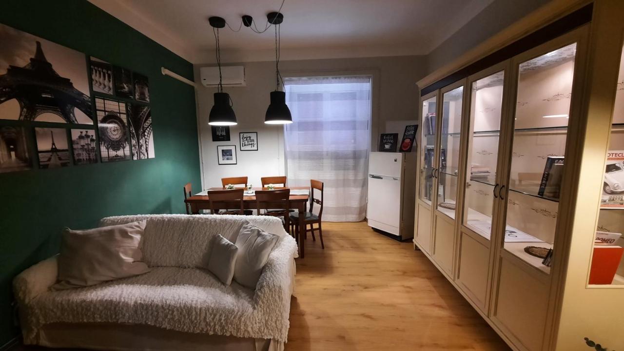 Civico 4 Apartment Castrovillari Luaran gambar